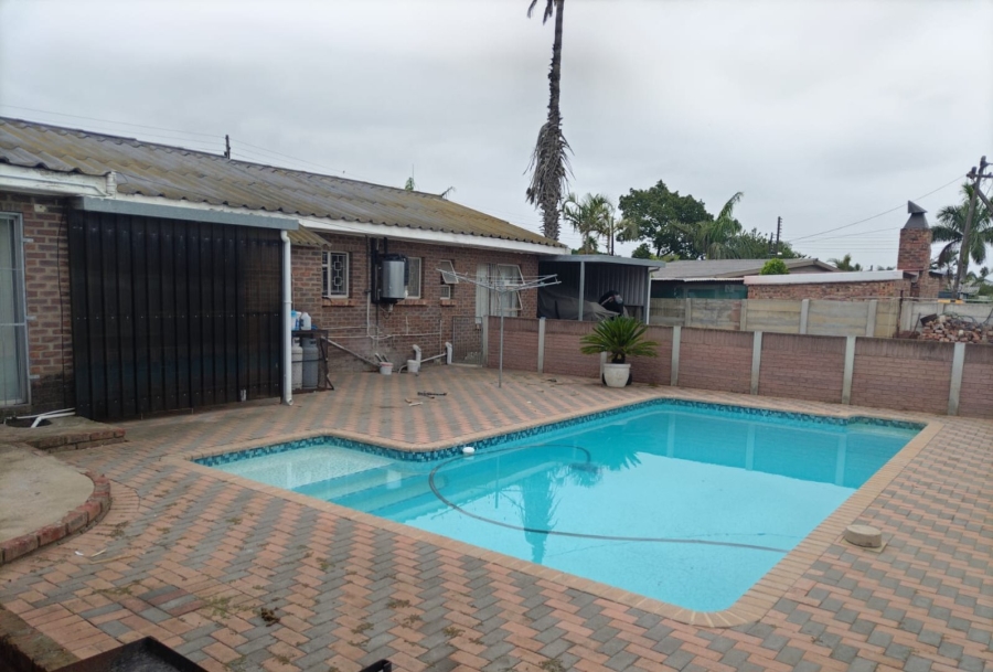 4 Bedroom Property for Sale in Retief Eastern Cape